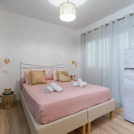 Apartment Aquarium Las Canteras By Canariasgetaway